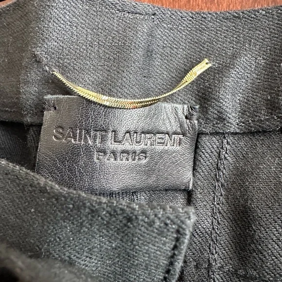 💯Auth Saint Laurent NWT Style: D01 W/SK-LW Black Denim Jeans